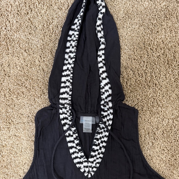 Swimsuit Coverup - Wm L - Picture 5 of 5